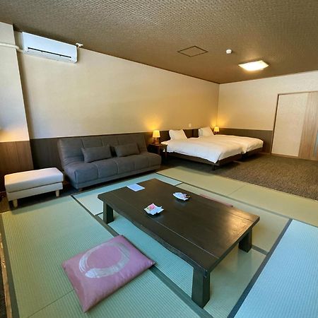 Hotel Kutsurogijyuku Shintaki Aizuwakamatsu Exterior foto