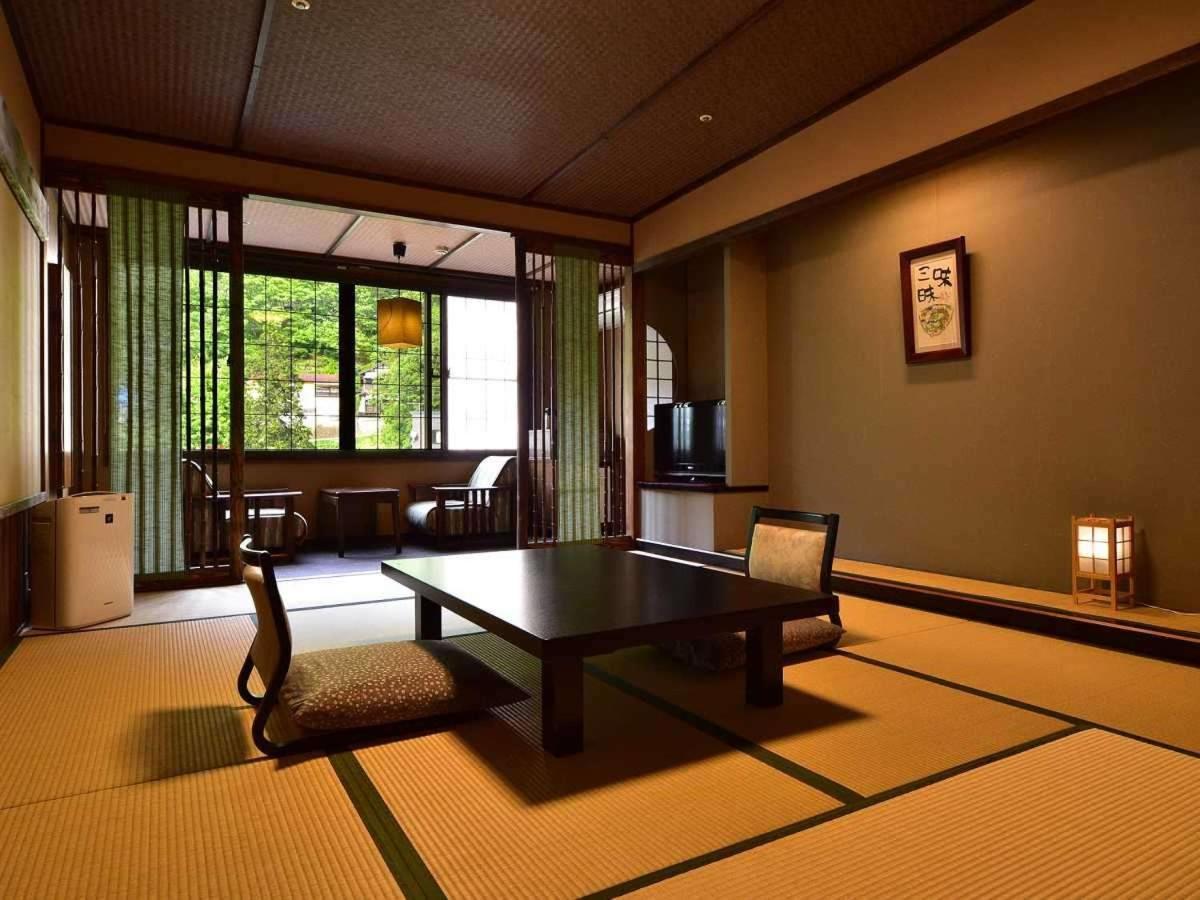 Hotel Kutsurogijyuku Shintaki Aizuwakamatsu Exterior foto